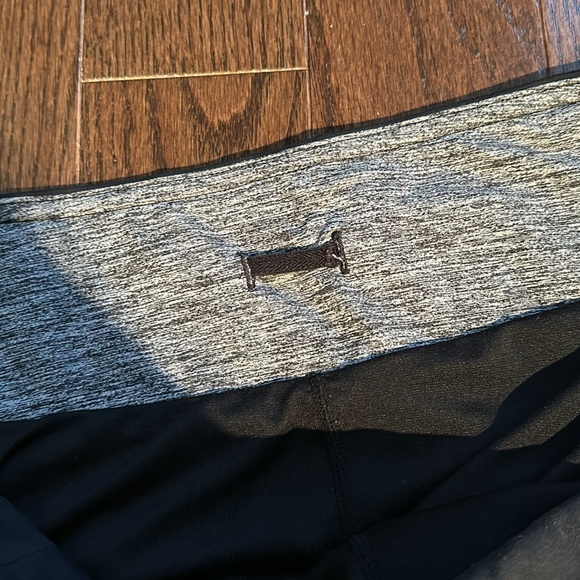 Lululemon Skirt - Picture 4 of 5